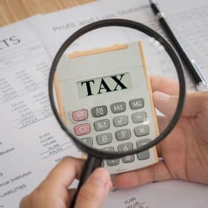 Who Pays Tax Obligations When Selling a House in Florida
