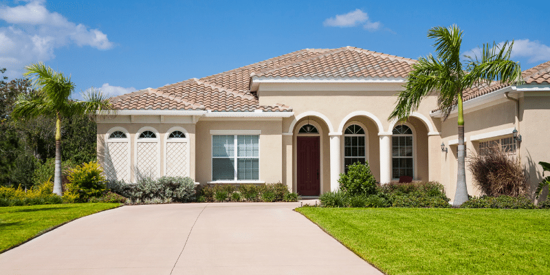Do I need a lawyer to sell my house [market_city]